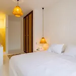 B&B Monje Alacati