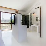 Monje Alacati B&B